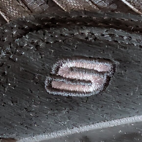 Scechers Slip-Ons - Picture 4 of 6